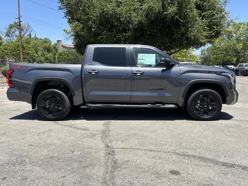 2025 Toyota Tundra Hybrid Limited