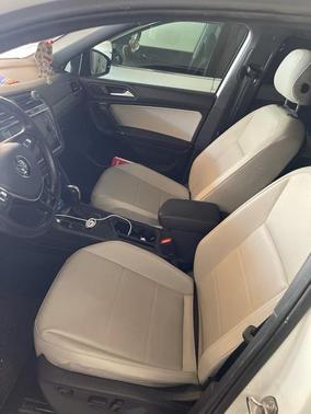 2020 Volkswagen Tiguan 2.0T SE R-Line Black