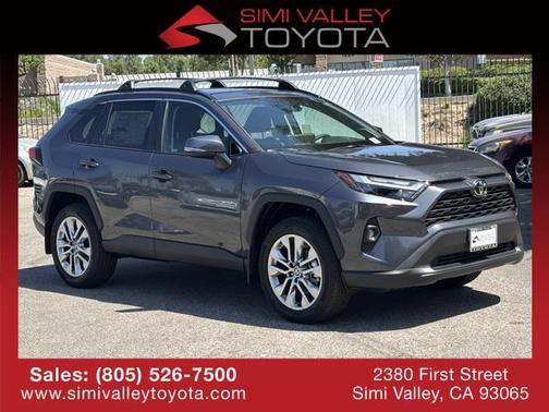 2025 Toyota RAV4 XLE Premium