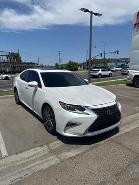 2017 Lexus ES 350 Base
