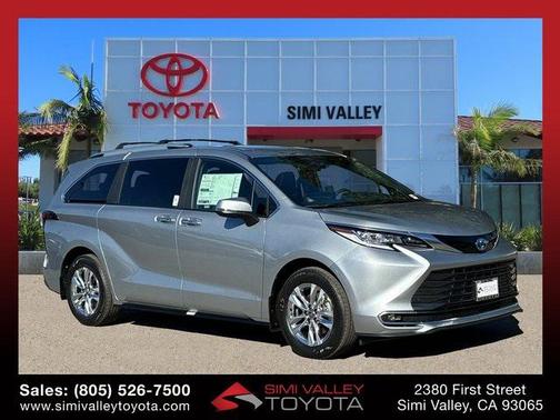 2025 Toyota Sienna Limited 7-Passenger