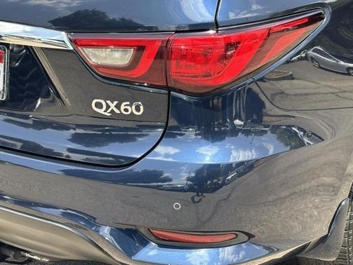 2020 INFINITI QX60 Luxe
