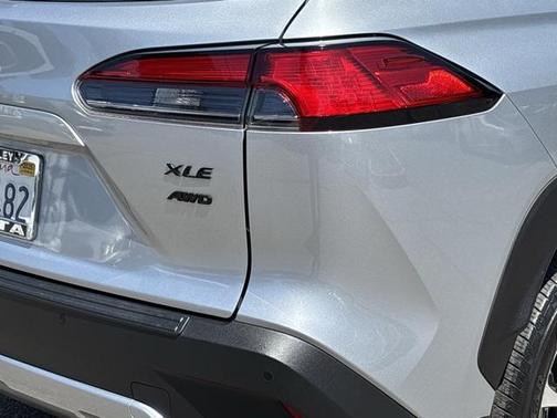 2022 Toyota Corolla Cross XLE