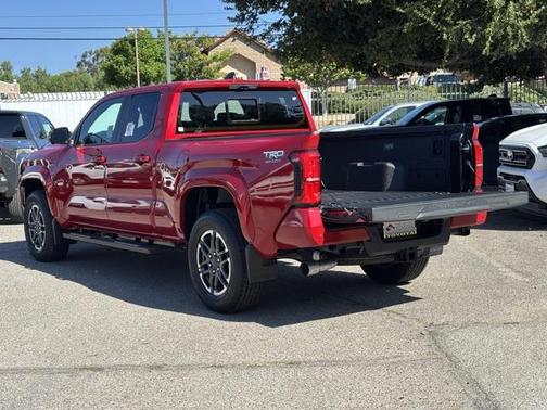 2025 Toyota Tacoma TRD Sport