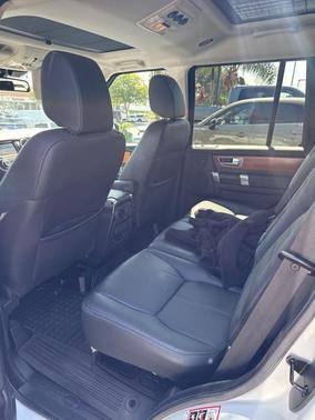 2015 Land Rover LR4 Base