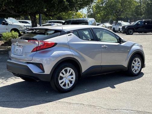 2019 Toyota C-HR LE