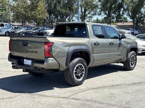 2025 Toyota Tacoma TRD Off-Road