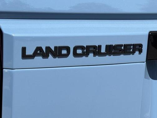 2025 Toyota Land Cruiser Base