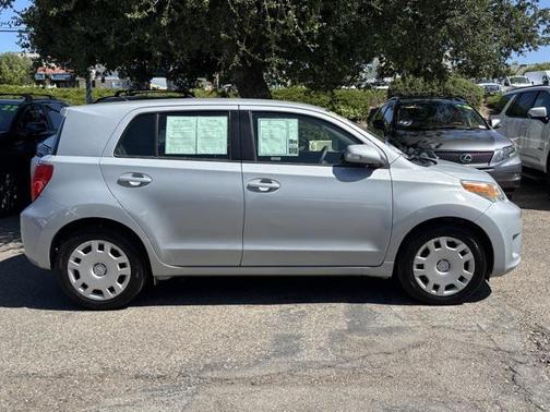 2009 Scion xD Base