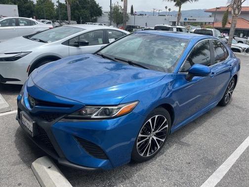 2019 Toyota Camry SE