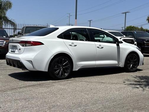 2025 Toyota Corolla SE