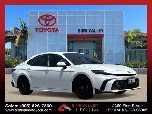 2025 Toyota Camry SE