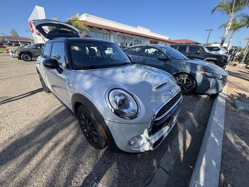 2018 MINI Hardtop Base