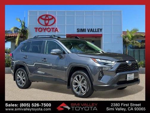 2023 Toyota RAV4 Hybrid XLE Premium