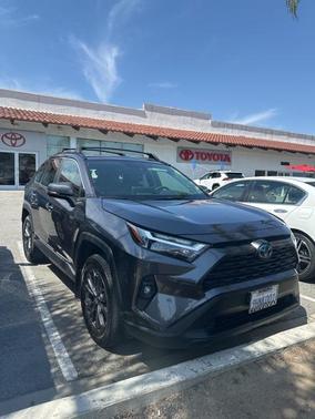 2023 Toyota RAV4 Hybrid XLE Premium