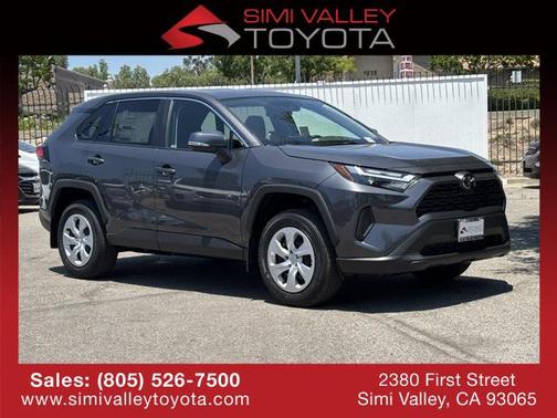 2025 Toyota RAV4 LE