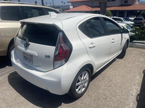 2015 Toyota Prius c Three