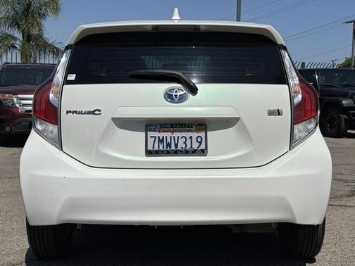 2015 Toyota Prius c Three