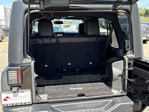 2014 Jeep Wrangler Unlimited Rubicon