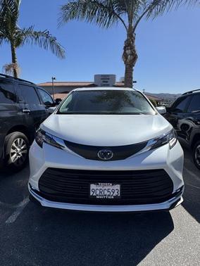 2023 Toyota Sienna XLE 7 Passenger