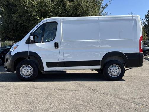 2025 RAM ProMaster 1500 Low Roof