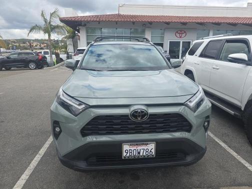 2022 Toyota RAV4 XLE Premium