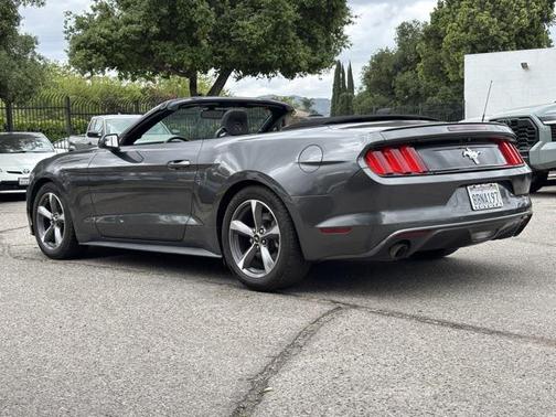 2017 Ford Mustang V6