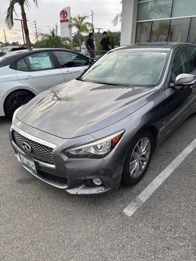 2015 INFINITI Q50 Premium