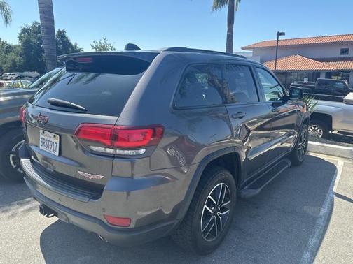 2020 Jeep Grand Cherokee Trailhawk