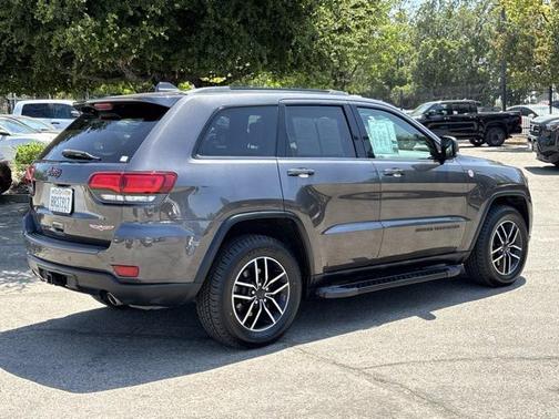 2020 Jeep Grand Cherokee Trailhawk