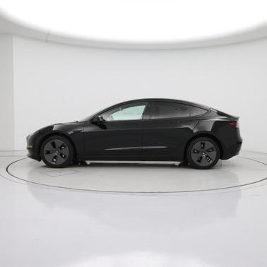 2022 Tesla Model 3 Standard Range