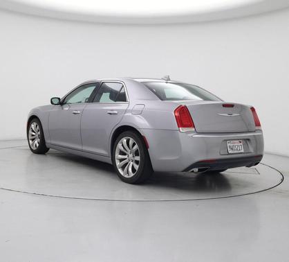 2017 Chrysler 300C Base