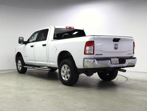 2023 RAM 2500 Big Horn Crew Cab 4x4 6'4' Box
