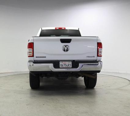 2023 RAM 2500 Big Horn Crew Cab 4x4 6'4' Box