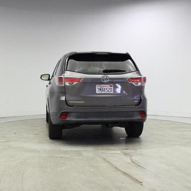 2015 Toyota Highlander LE