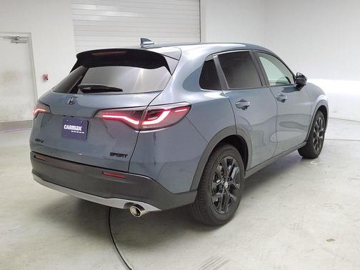 2025 Honda HR-V 2WD Sport