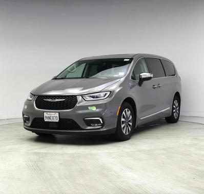 2023 Chrysler Pacifica Hybrid Limited