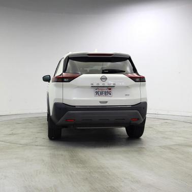 Pearl White Tricoat 2023 Nissan Rogue SV