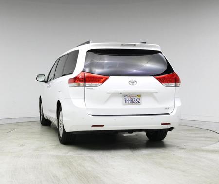2014 Toyota Sienna XLE