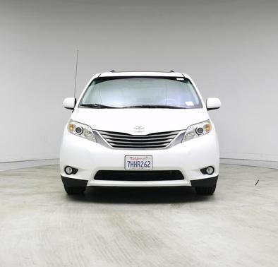 2014 Toyota Sienna XLE