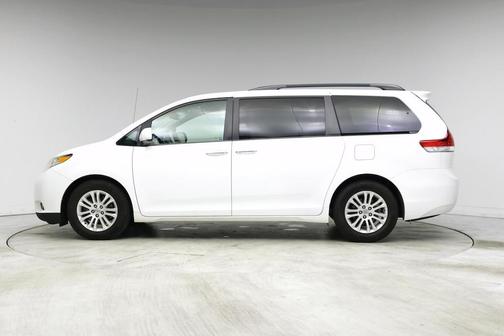 2014 Toyota Sienna XLE