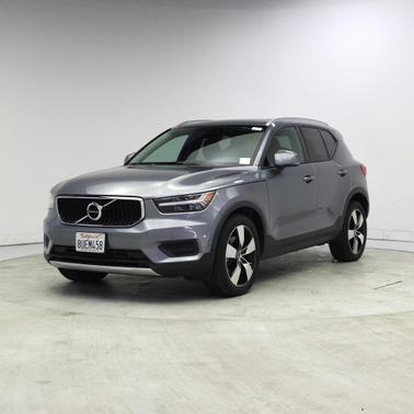 Osmium Grey Metallic 2019 Volvo XC40 T5 Momentum
