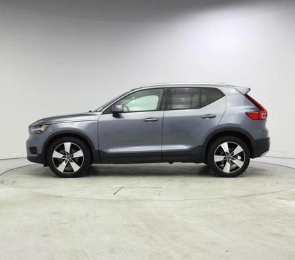 Osmium Grey Metallic 2019 Volvo XC40 T5 Momentum