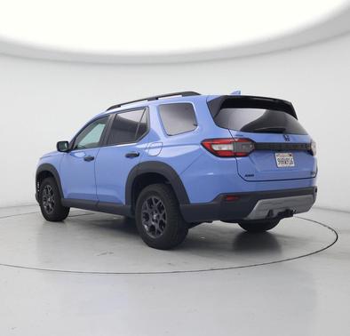 Diffused Sky Pearl 2023 Honda Pilot AWD TrailSport