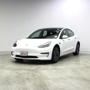 Pearl White Multi-Coat 2023 Tesla Model 3 Standard Range