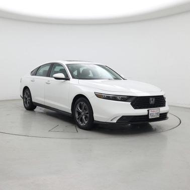 Platinum White Pearl 2023 Honda Accord EX