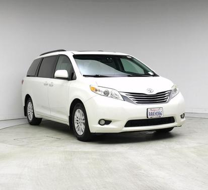 2017 Toyota Sienna XLE Premium