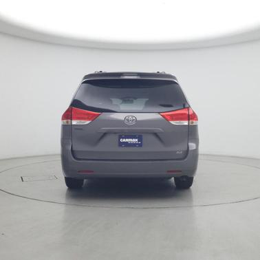 2014 Toyota Sienna XLE