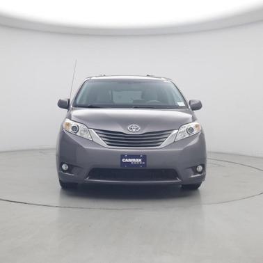 2014 Toyota Sienna XLE