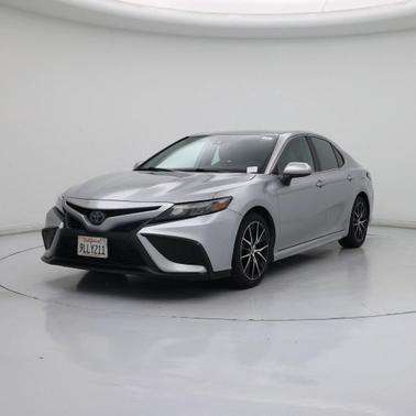 Celestial Silver Metallic 2021 Toyota Camry SE